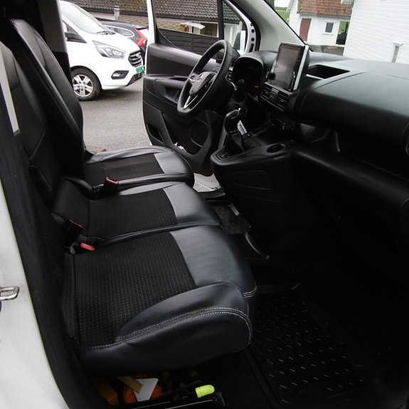 Opel Combo 23 of 30