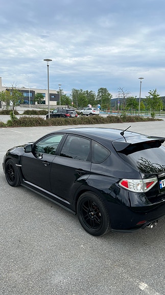 Subaru Impreza 6 of 30