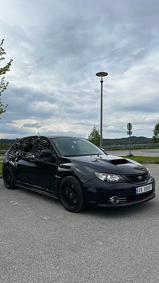Subaru Impreza 2 of 5