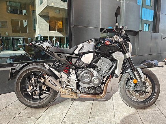 Honda CB 1000 R+ Neo Sports Café 2 of 30