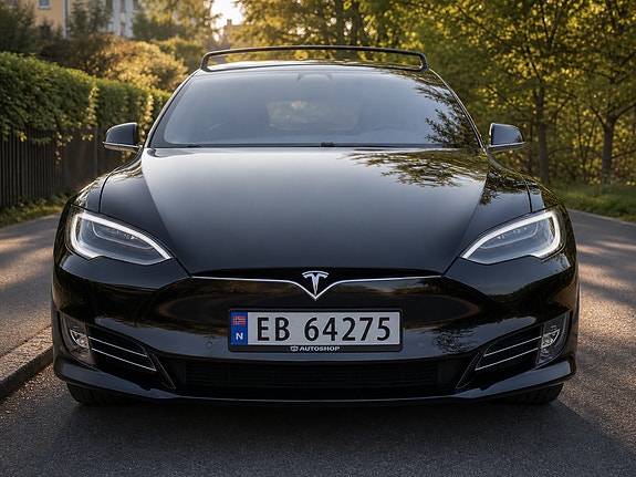 Tesla Model S 5 of 12