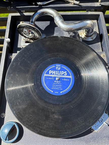 Product image 8 of 8