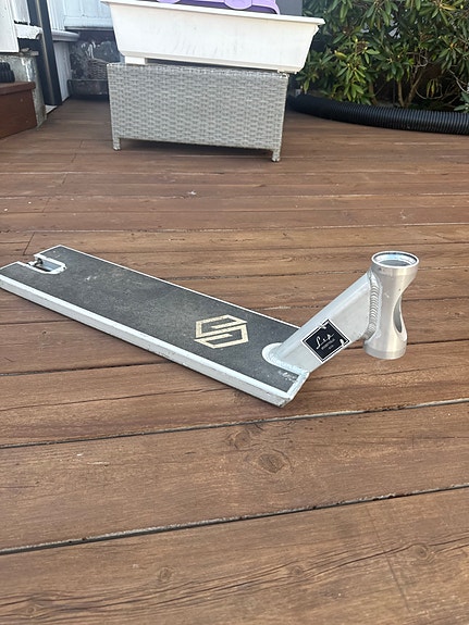 Product image 9 of 10