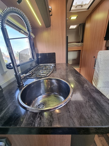 Fiat Ducato 3 of 5