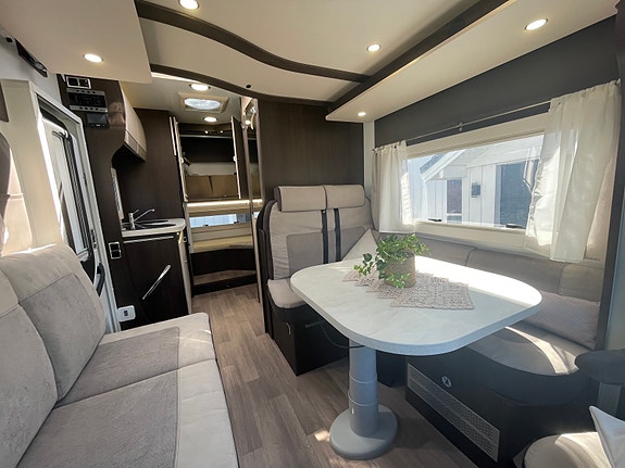 Benimar Tessoro 483 20 of 30