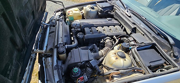 BMW 525iX 26 of 30