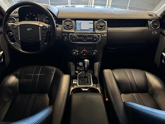 Land Rover Discovery 23 of 28