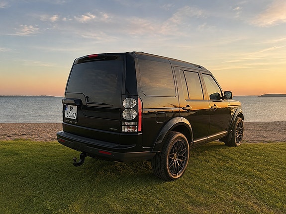 Land Rover Discovery 2 of 27