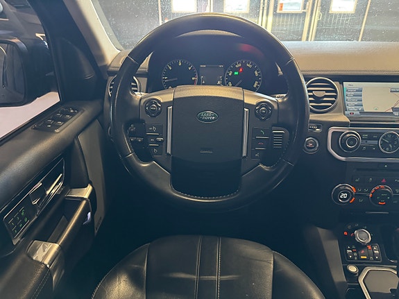 Land Rover Discovery 27 of 28