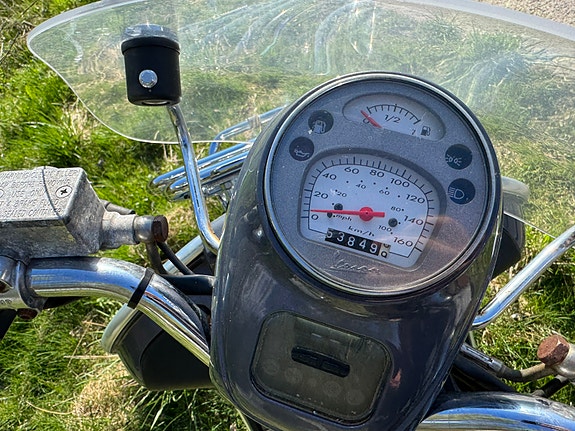 Vespa GTV 125 5 of 5