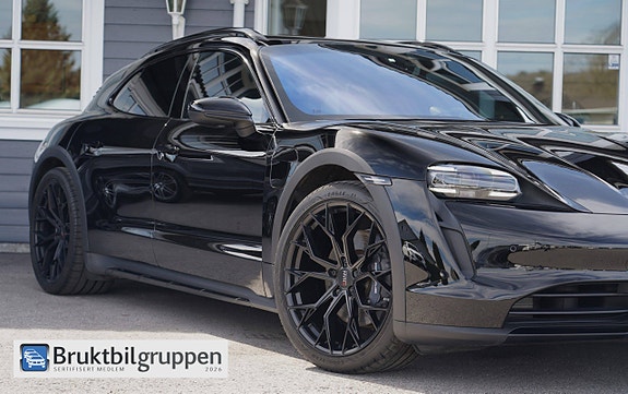Porsche Taycan Cross Turismo