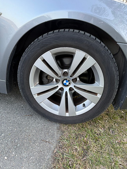 BMW 520i 29 of 30