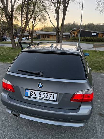 BMW 520i 6 of 30