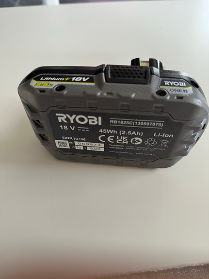 Product image 3 of 3