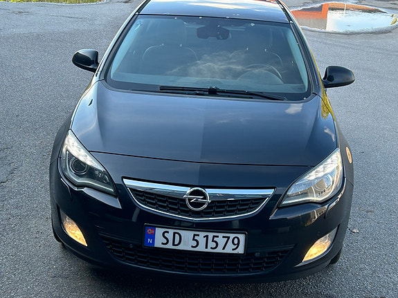 Opel Astra 9 of 24