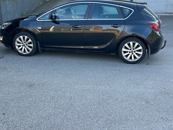 Opel Astra 5 of 24