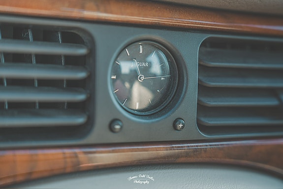 Jaguar XJR 24 of 30