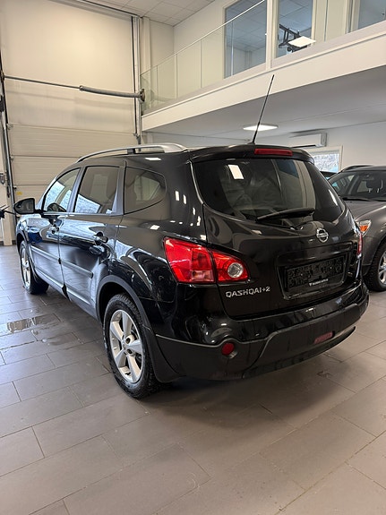Nissan Qashqai+2 4 of 5