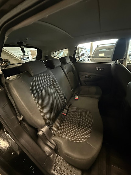 Nissan Qashqai+2 15 of 18