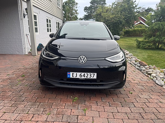 Volkswagen ID.3 4 of 13