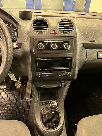 Volkswagen Caddy 9 of 30