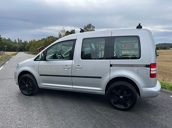Volkswagen Caddy 28 of 30