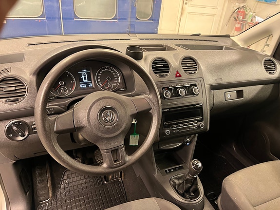 Volkswagen Caddy 7 of 30