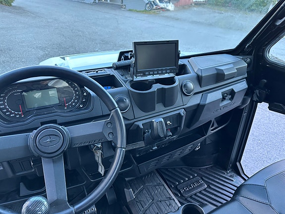 Polaris Ranger XP 1000 9 of 14