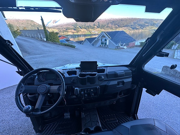 Polaris Ranger XP 1000 10 of 14