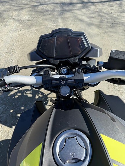 Yamaha MT-125 14 of 15