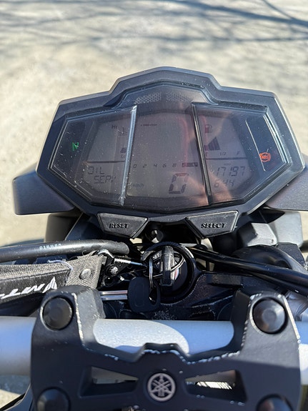 Yamaha MT-125 5 of 15