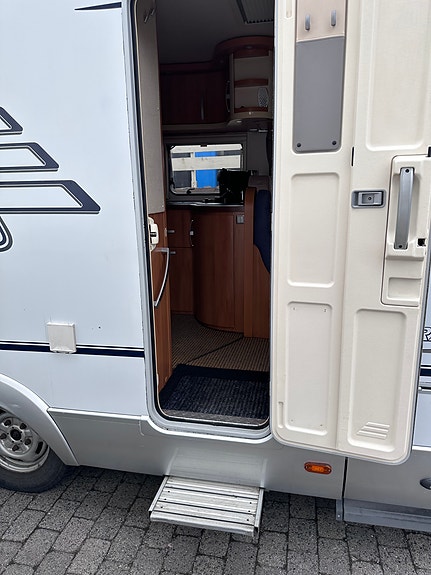 Ford HYMER TRAMP CL 30 of 30