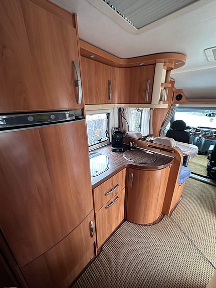 Ford HYMER TRAMP CL 12 of 30