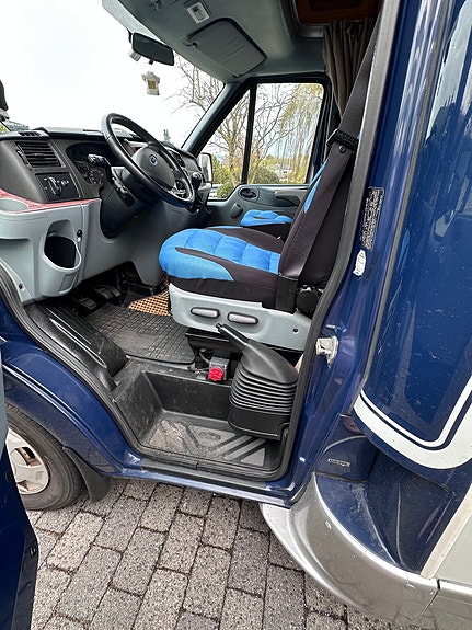 Ford HYMER TRAMP CL 4 of 30