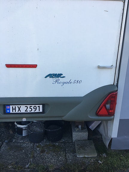 Knaus Azur Royale 580 med helårs Vikingtelt og fast plass på Huseby camping Oven Rygge Råde. NY PRIS 5 of 5