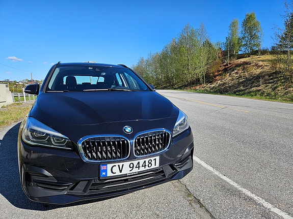 BMW 225xe 5 of 30