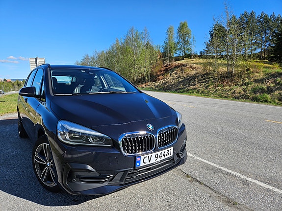 BMW 225xe 6 of 30