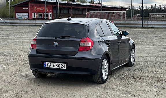 BMW 116i 5 of 13