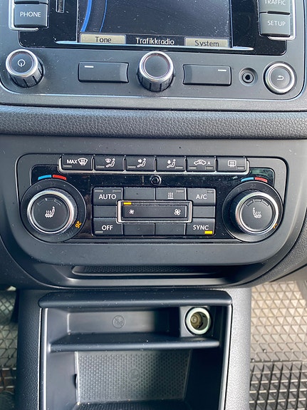 Volkswagen Tiguan 24 of 30