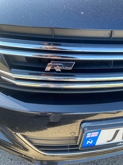 Volkswagen Tiguan 12 of 30