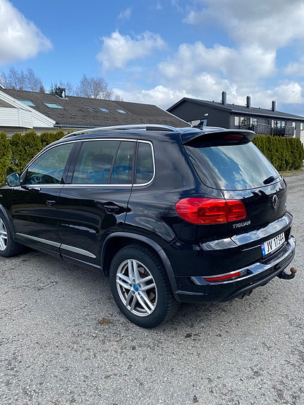 Volkswagen Tiguan 7 of 30