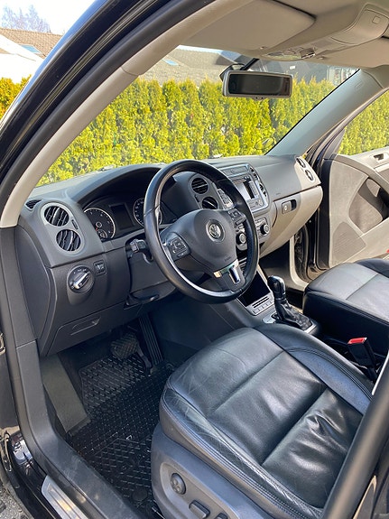 Volkswagen Tiguan 13 of 30