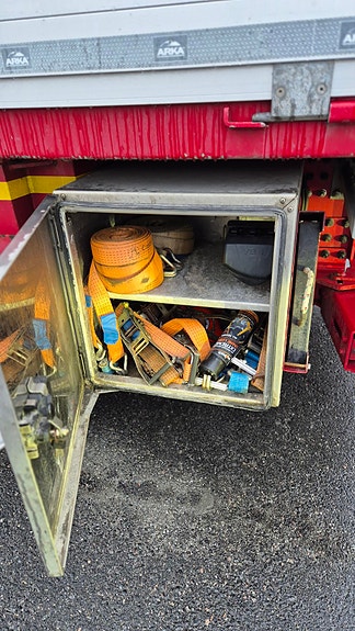 Volvo FME490 kW - 5 BATTERIER - 450kWh , 6X2, HELLUFT,  EFFER 395-8S OG PLAN MED STOLPESTATIV .  VURDERES SOLGT FOR KUNDE GRUNNET ENDRET  OPPDRAGS SPES ::: 8 of 11