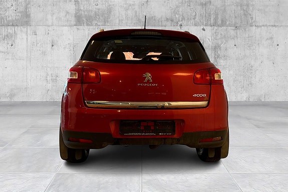 Peugeot 4008 4 of 18