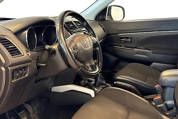 Peugeot 4008 12 of 18