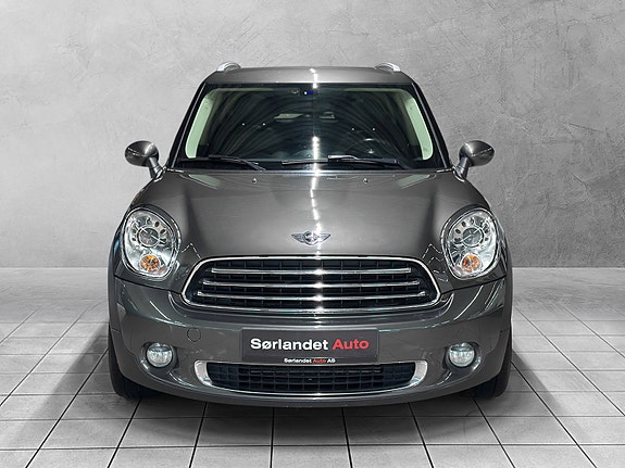 MINI Countryman 3 of 5