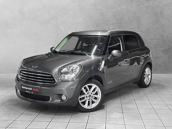 MINI Countryman 2 of 5