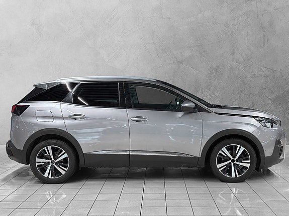 Peugeot 3008 5 of 5