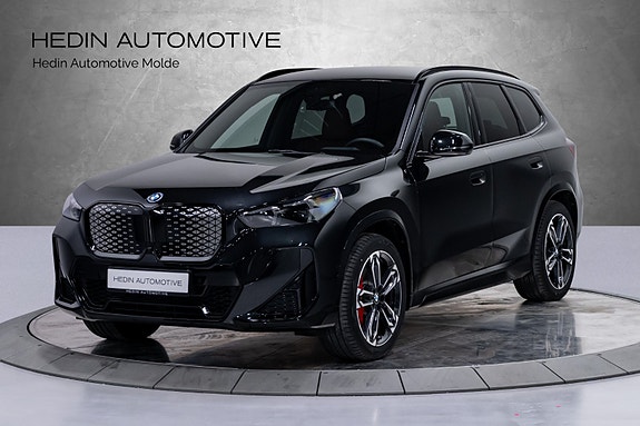 BMW iX1