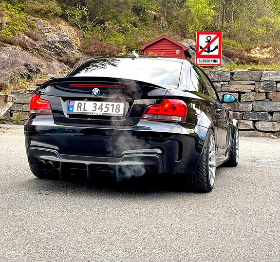 BMW 135i 27 of 30
